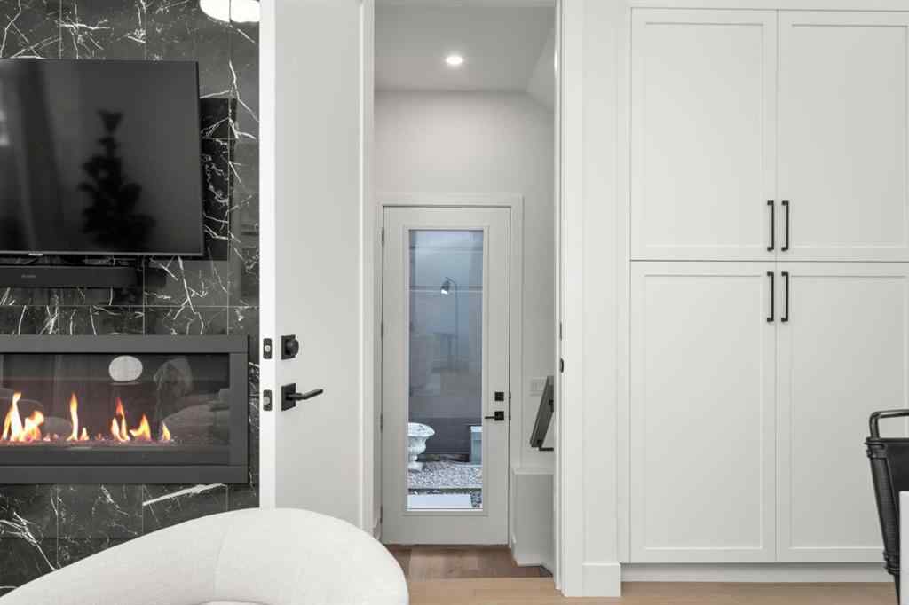 MLS® A2259139 - 2503 20 Street SW in Richmond Calgary, Residential