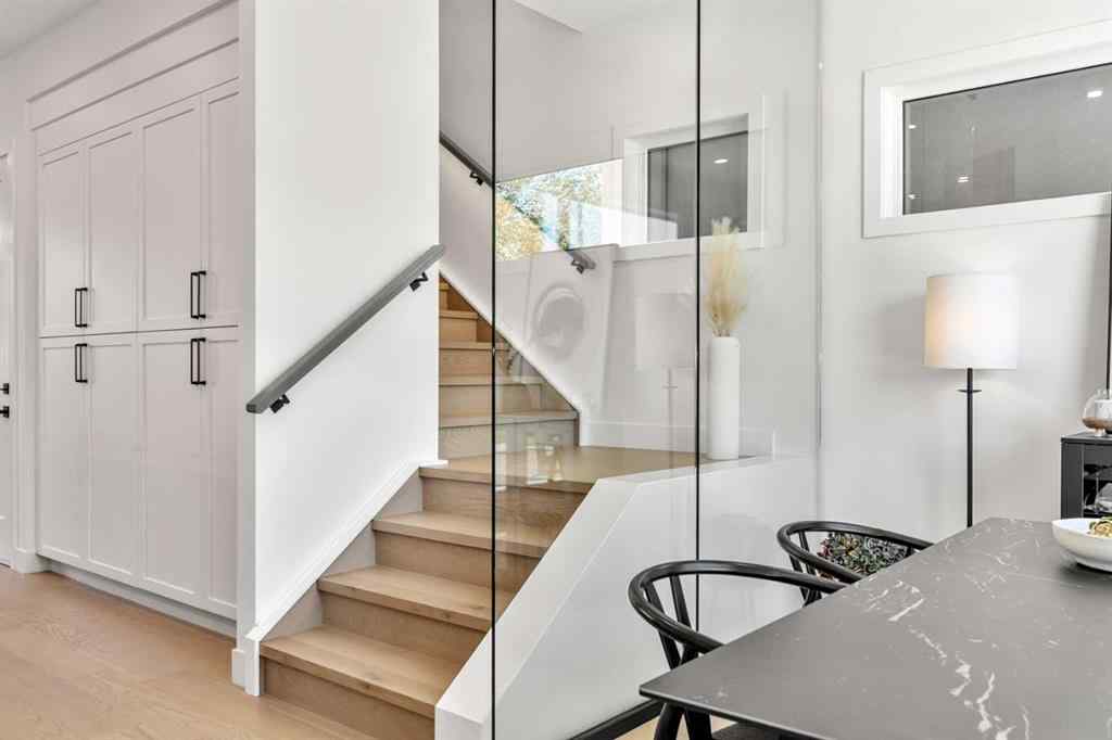 MLS® A2259139 - 2503 20 Street SW in Richmond Calgary, Residential