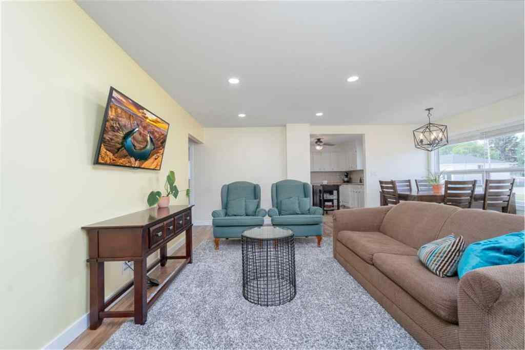 MLS® A2259144 - 5202 44 Avenue  in NONE Taber, Residential