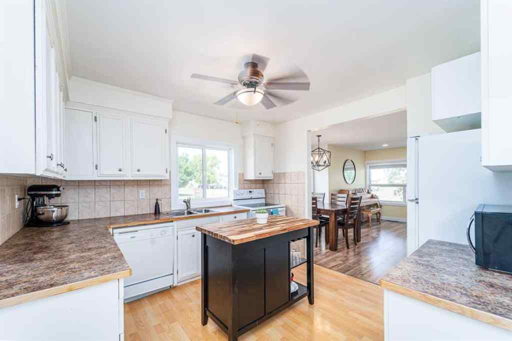 MLS® A2259144 - 5202 44 Avenue  in NONE Taber, Residential