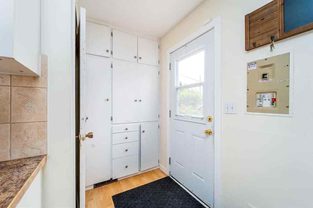 MLS® A2259144 - 5202 44 Avenue  in NONE Taber, Residential