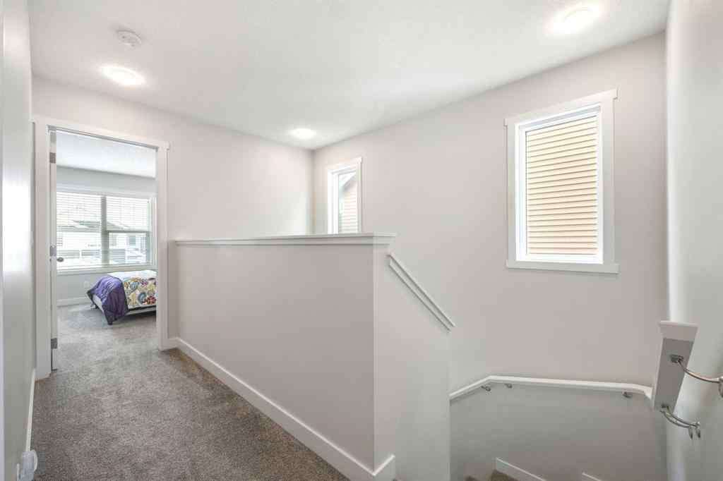 MLS® A2259148 - 404 Kingsmere Way SE in Kings Heights Airdrie, Residential