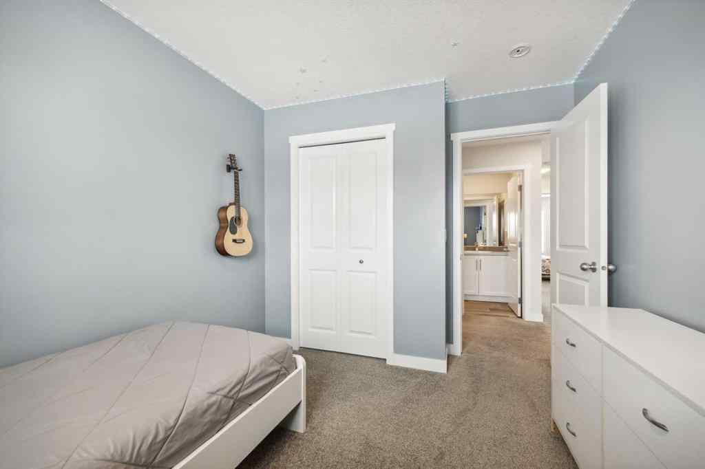 MLS® A2259148 - 404 Kingsmere Way SE in Kings Heights Airdrie, Residential