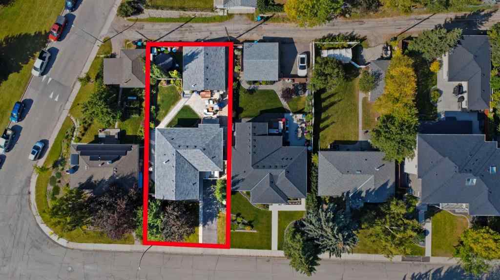MLS® A2259149 - 7 Roselake Street NW in Rosemont Calgary, Residential