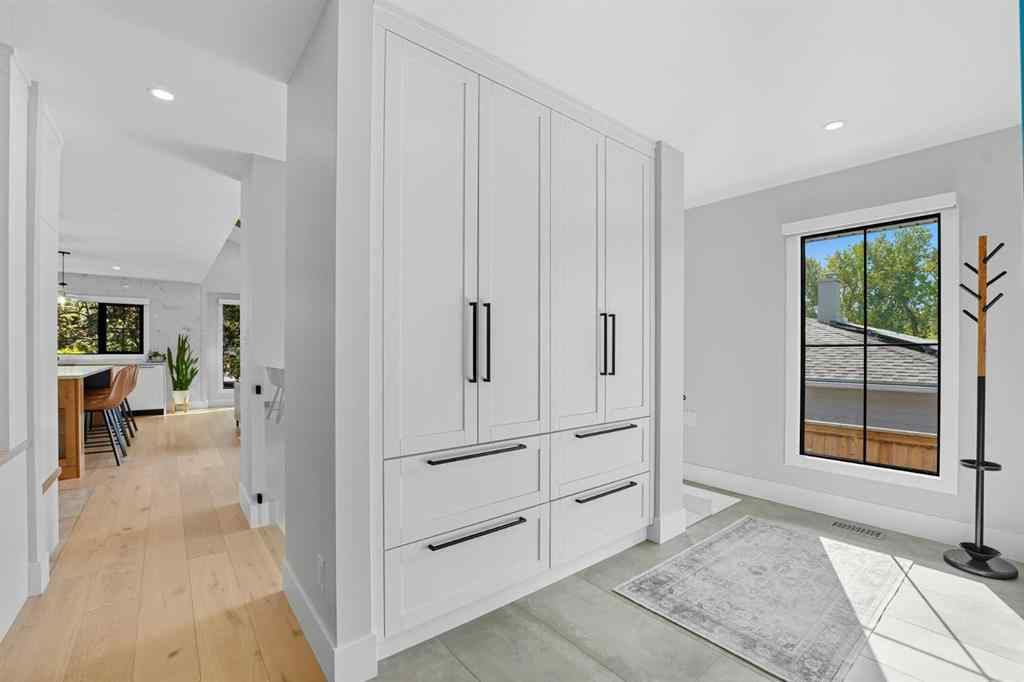 MLS® A2259149 - 7 Roselake Street NW in Rosemont Calgary, Residential