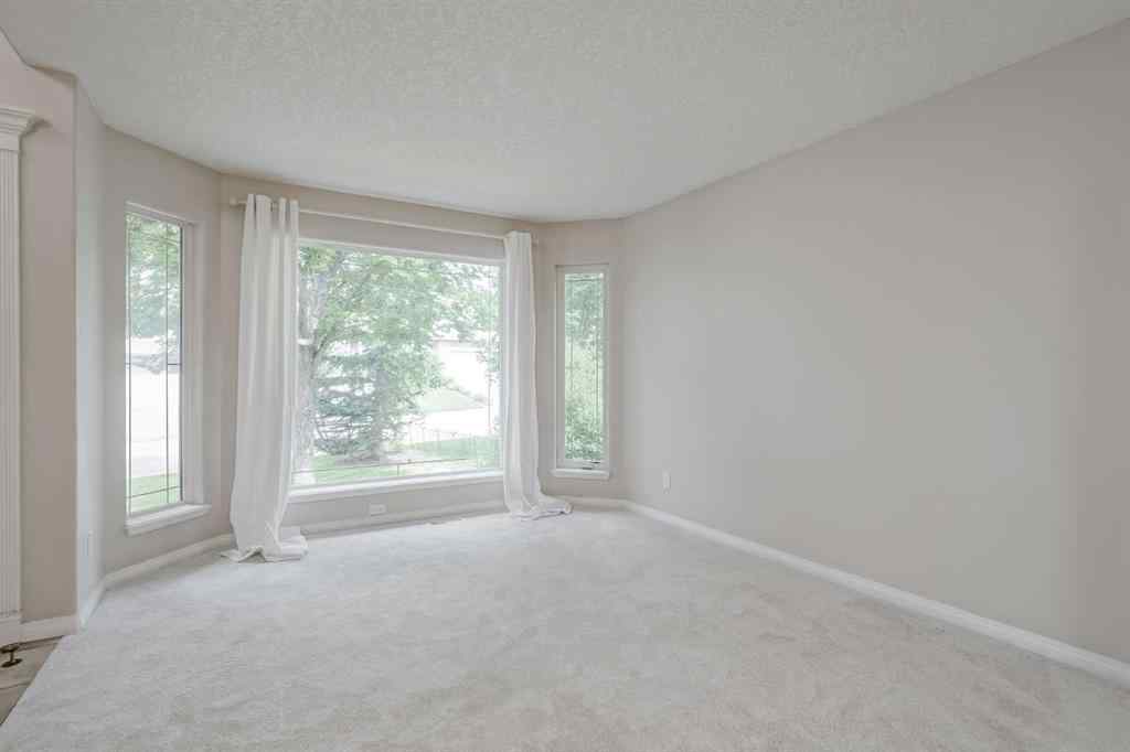 MLS® A2259150 - 57 Royal Crest Terrace NW in Royal Oak Calgary, Residential