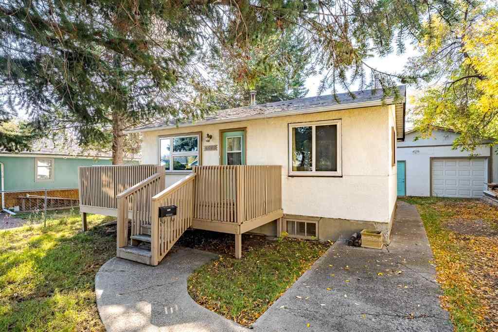 MLS® A2259153 - 6507 34 Avenue NW in Bowness Calgary, Residential