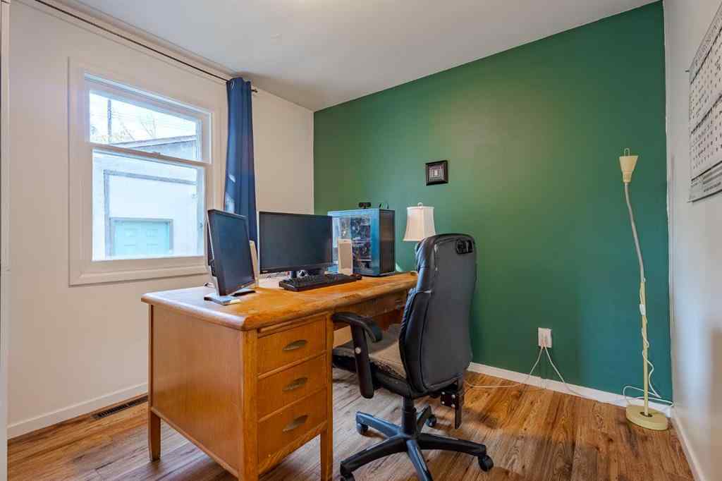 MLS® A2259153 - 6507 34 Avenue NW in Bowness Calgary, Residential