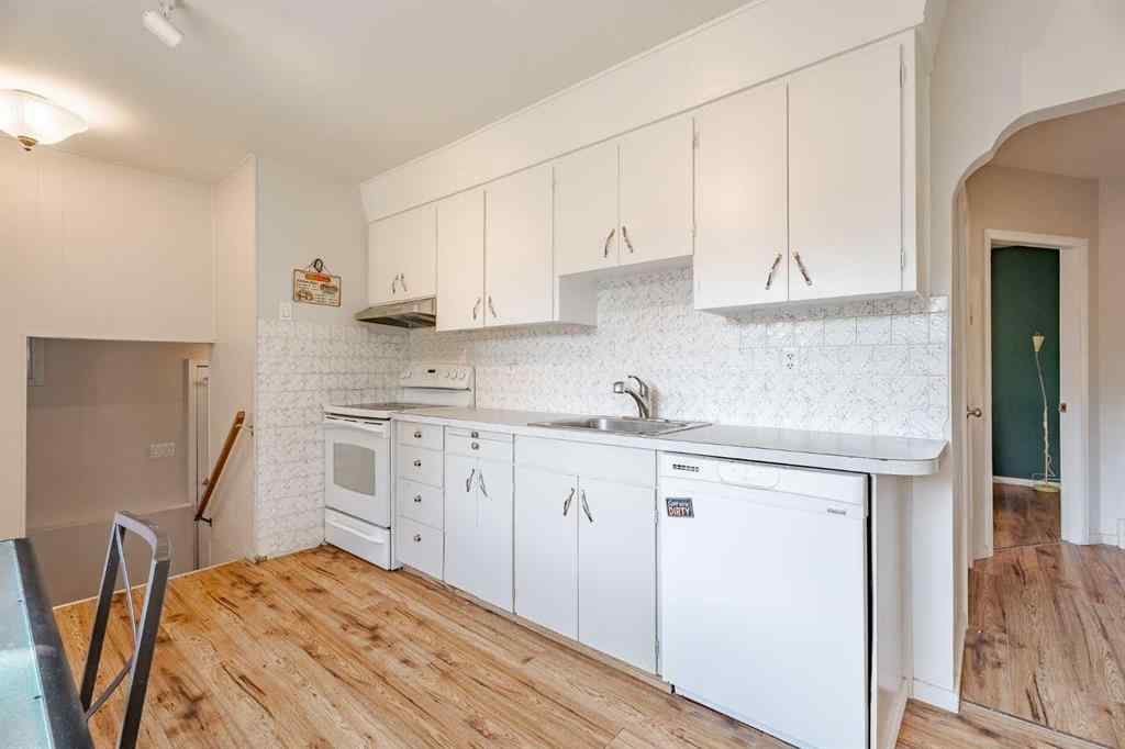 MLS® A2259153 - 6507 34 Avenue NW in Bowness Calgary, Residential