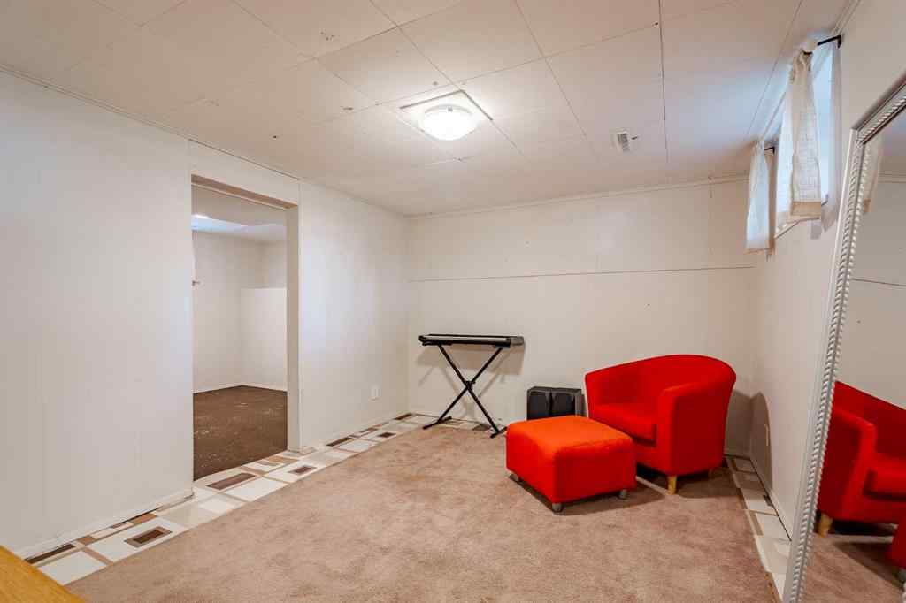 MLS® A2259153 - 6507 34 Avenue NW in Bowness Calgary, Residential