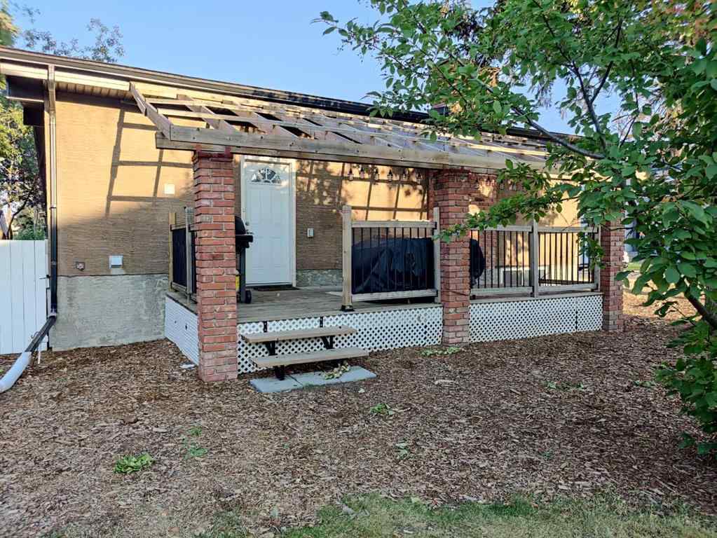 MLS® A2259156 - 3620 21 Avenue SW in Killarney/Glengarry Calgary, Multi-Family