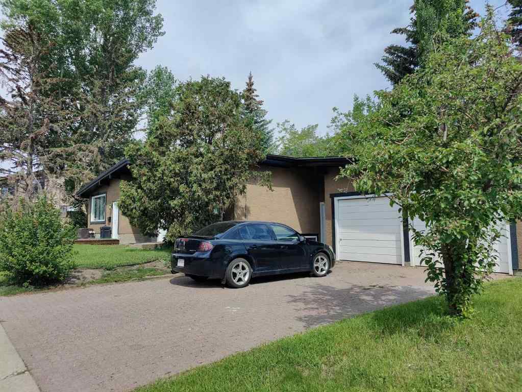 MLS® A2259156 - 3620 21 Avenue SW in Killarney/Glengarry Calgary, Multi-Family