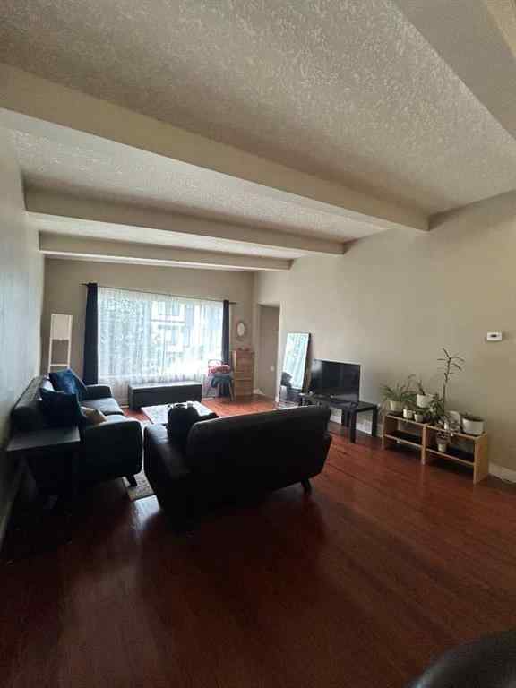 MLS® A2259156 - 3620 21 Avenue SW in Killarney/Glengarry Calgary, Multi-Family