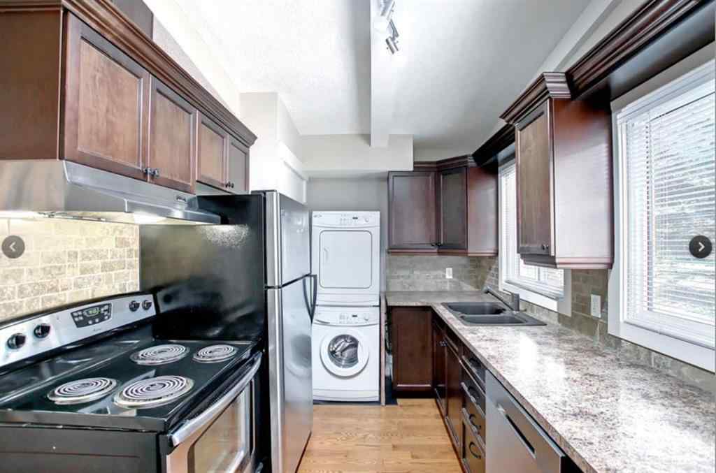 MLS® A2259156 - 3620 21 Avenue SW in Killarney/Glengarry Calgary, Multi-Family