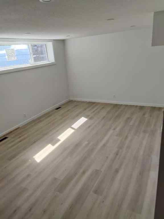 MLS® A2259156 - 3620 21 Avenue SW in Killarney/Glengarry Calgary, Multi-Family