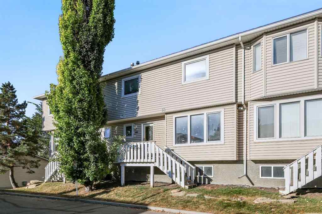MLS® A2259170 - 392 Killarney Glen Court SW in Killarney/Glengarry Calgary, Residential