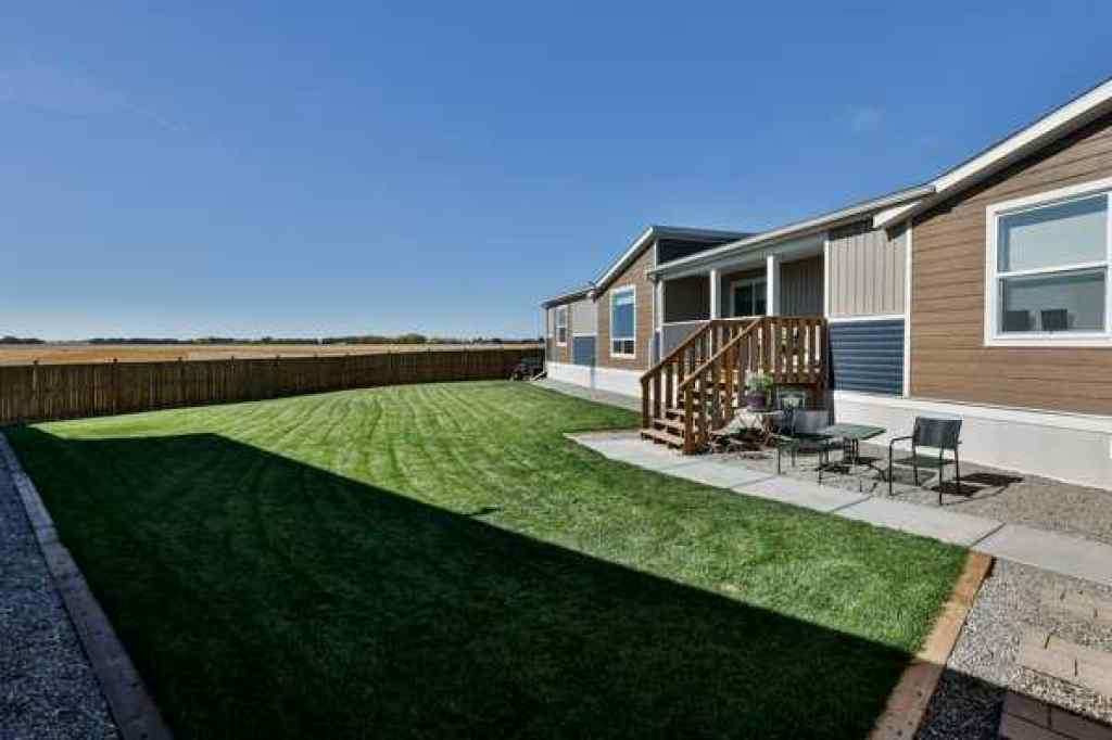 MLS® A2259171 - 2037 Sunflower Crescent  in NONE Coaldale, Residential