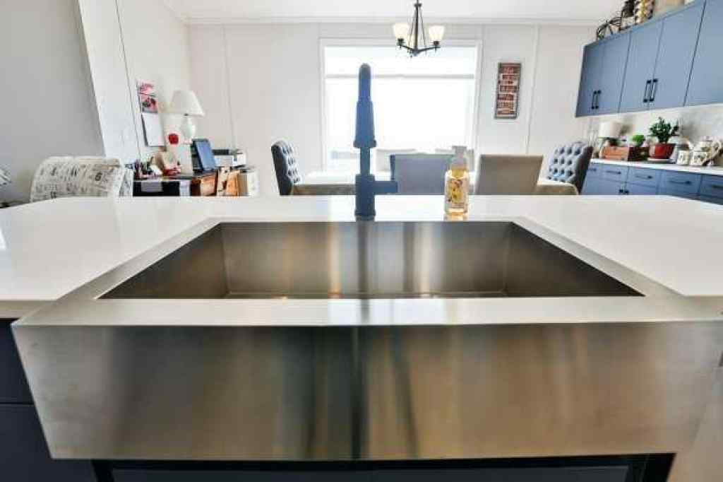 MLS® A2259171 - 2037 Sunflower Crescent  in NONE Coaldale, Residential