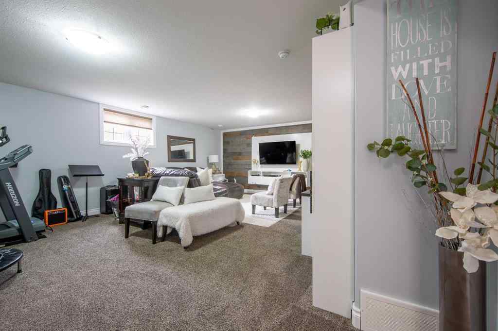 MLS® A2259175 - 1802 59 B Avenue Close  in Lakeside Lloydminster, Residential