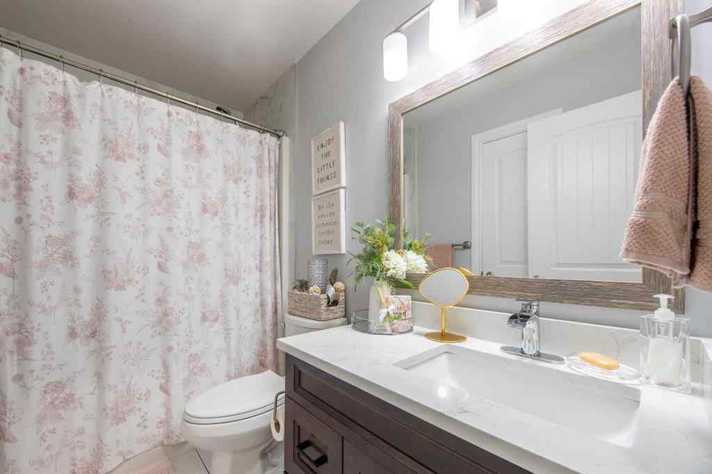 MLS® A2259175 - 1802 59 B Avenue Close  in Lakeside Lloydminster, Residential