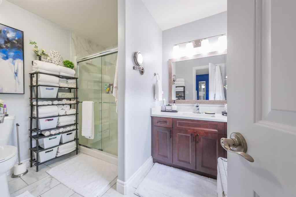 MLS® A2259175 - 1802 59 B Avenue Close  in Lakeside Lloydminster, Residential