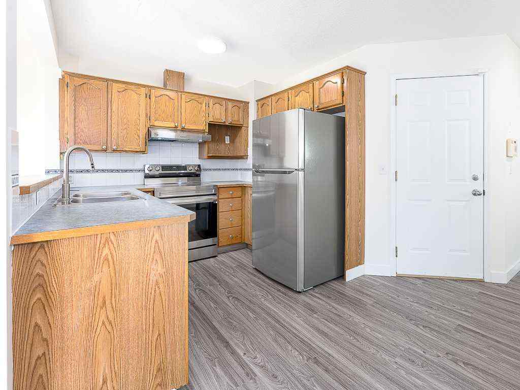 MLS® A2259179 - 100 Catalina Circle NE in Monterey Park Calgary, Residential