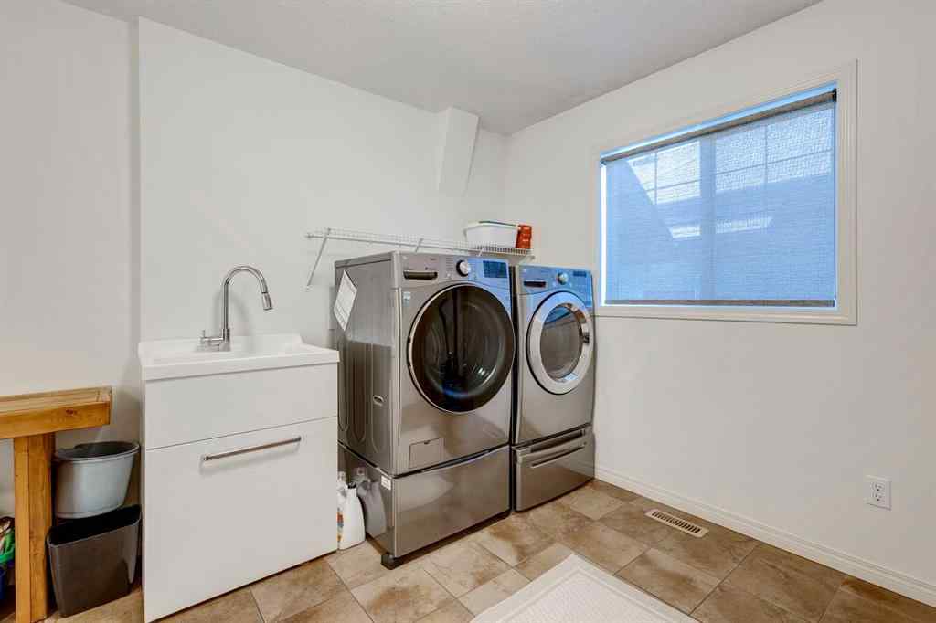 MLS® A2259180 - 40 Muirfield Close  in Lakes of Muirfield Lyalta, Residential