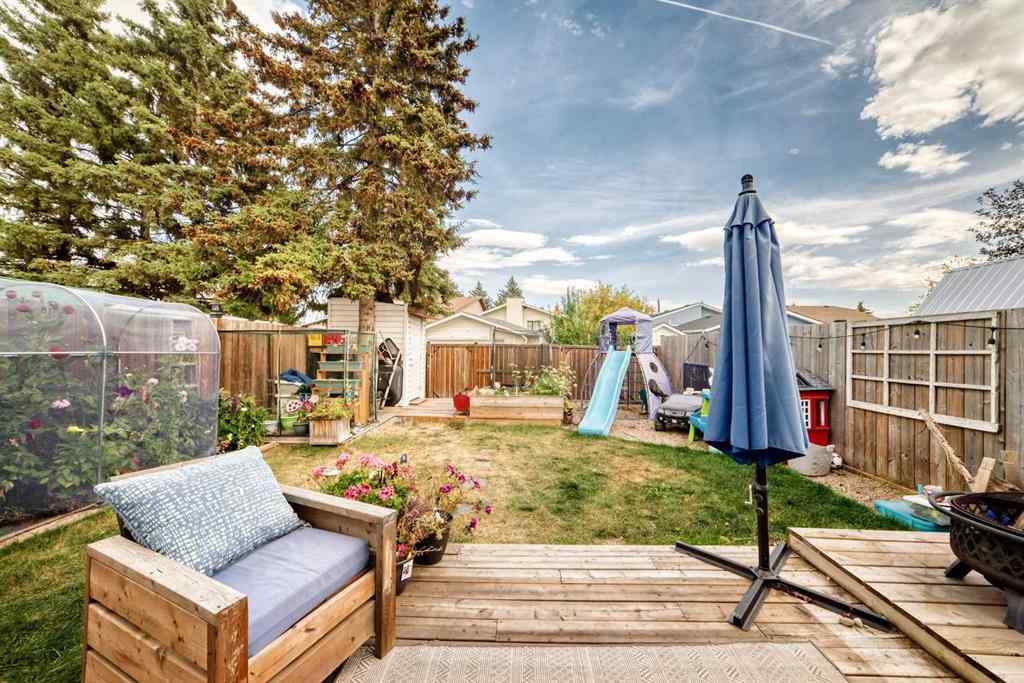 MLS® A2259192 - 12 Taraglen Road NE in Taradale Calgary, Residential