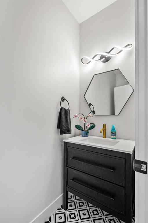 MLS® A2259194 - 161 Heritage Lake Boulevard  in NONE Heritage Pointe, Residential