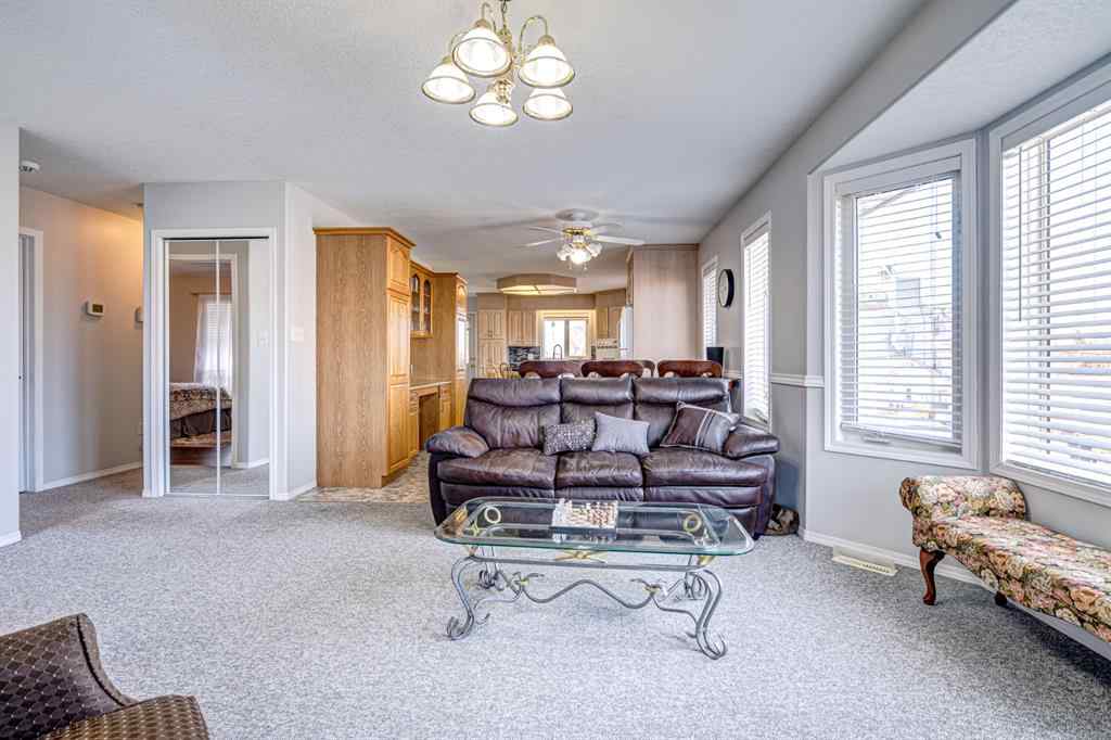 MLS® A2259200 - 4845 50 Avenue  in Kitscoty Kitscoty, Residential