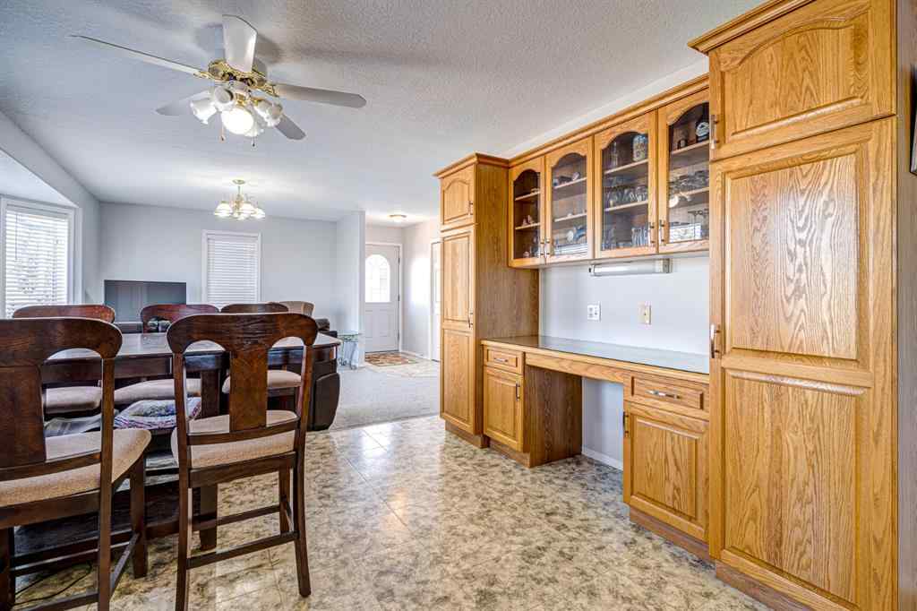 MLS® A2259200 - 4845 50 Avenue  in Kitscoty Kitscoty, Residential