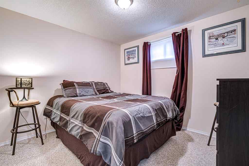 MLS® A2259200 - 4845 50 Avenue  in Kitscoty Kitscoty, Residential