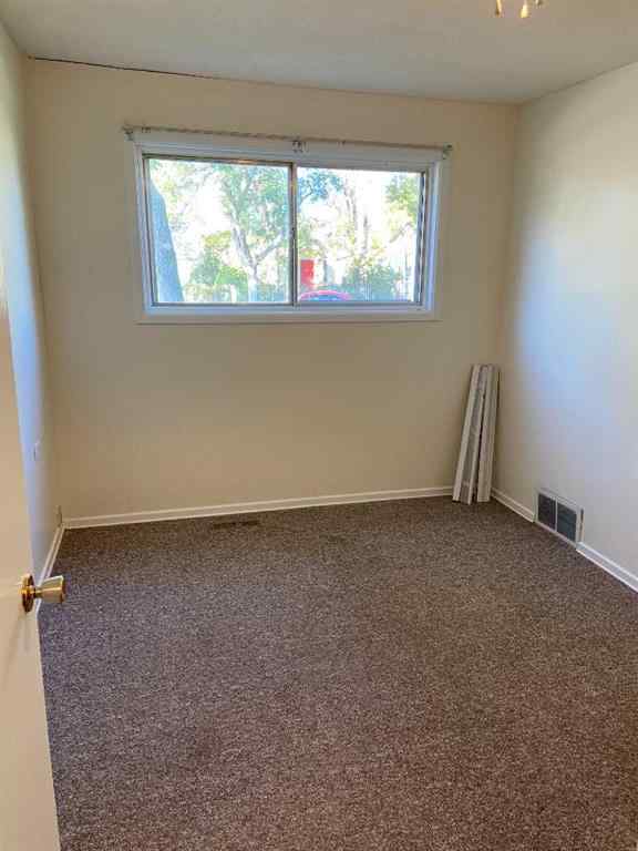 MLS® A2259203 - 1209 7th Street North   in Staffordville Lethbridge, Residential