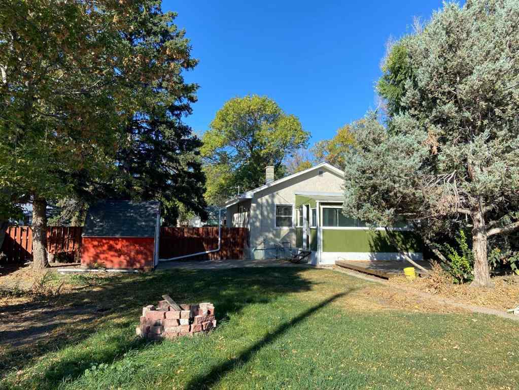 MLS® A2259203 - 1209 7th Street North   in Staffordville Lethbridge, Residential
