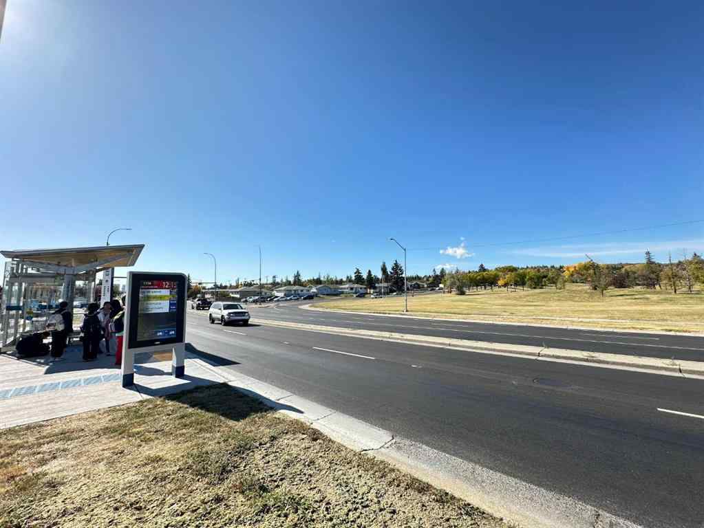 MLS® A2259210 - 121 Huntford Close NE in Huntington Hills Calgary, Residential