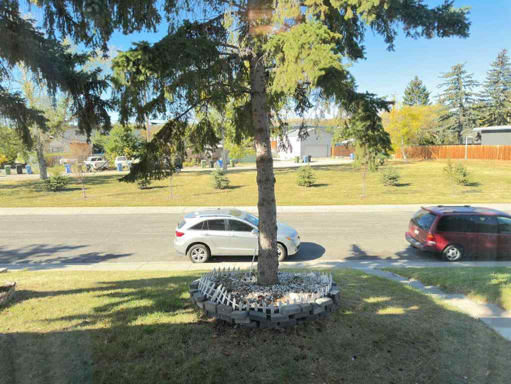 MLS® A2259210 - 121 Huntford Close NE in Huntington Hills Calgary, Residential