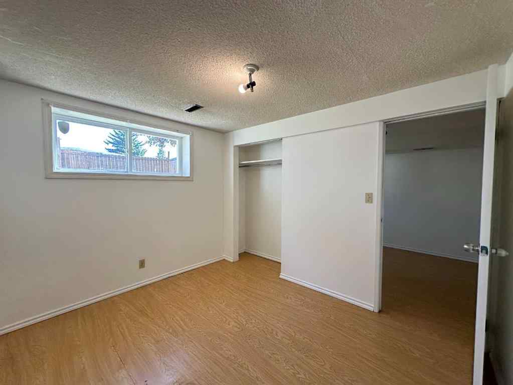 MLS® A2259210 - 121 Huntford Close NE in Huntington Hills Calgary, Residential