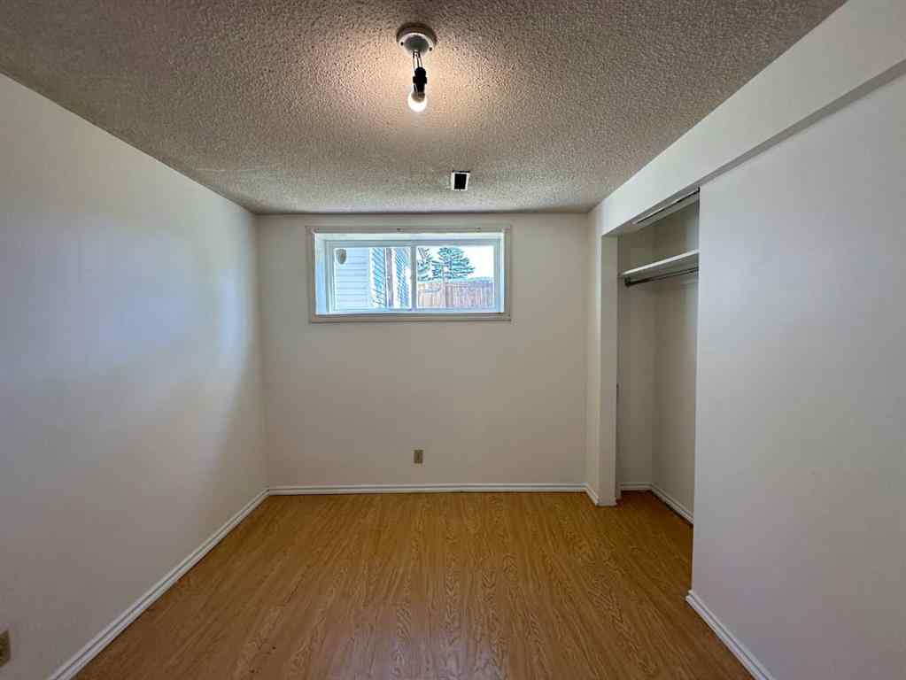 MLS® A2259210 - 121 Huntford Close NE in Huntington Hills Calgary, Residential