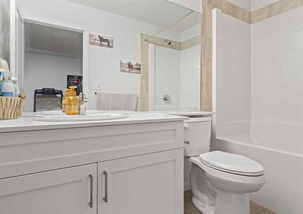 MLS® A2259211 - 5722 Juchli Avenue NW in Griesbach Edmonton, Residential