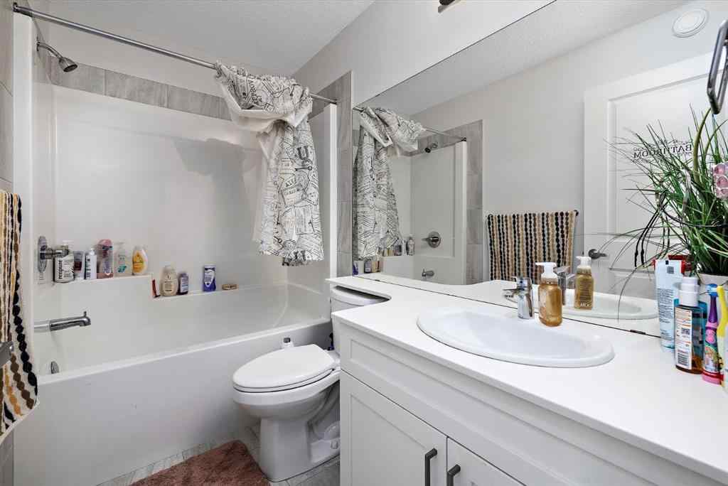 MLS® A2259211 - 5722 Juchli Avenue NW in Griesbach Edmonton, Residential