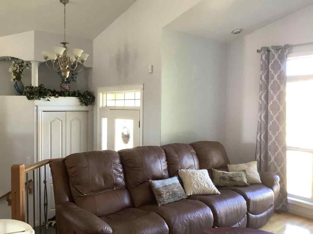 MLS® A2259216 - 25 Ironside Street  in Inglewood West Red Deer, Residential