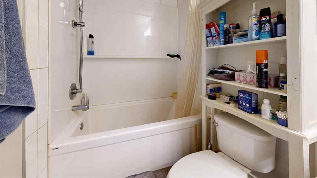 MLS® A2259218 - 102 Drake Landing Wynd  in Drake Landing Okotoks, Residential