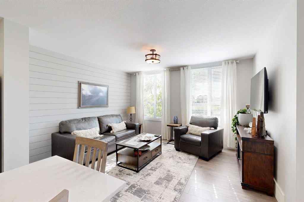 MLS® A2259218 - 102 Drake Landing Wynd  in Drake Landing Okotoks, Residential