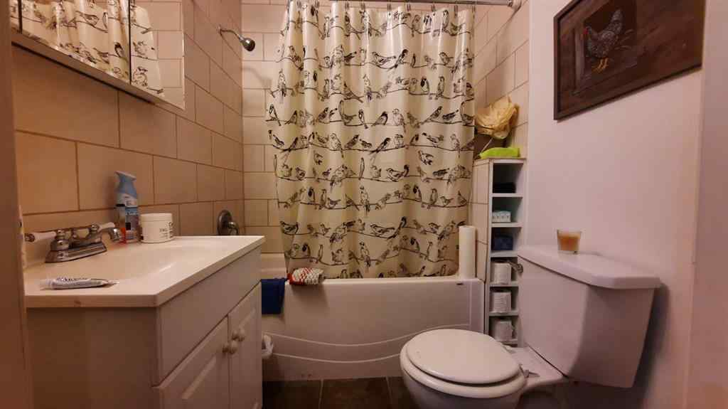 MLS® A2259221 - 40 3 Avenue W in Downtown Drumheller Drumheller, Commercial