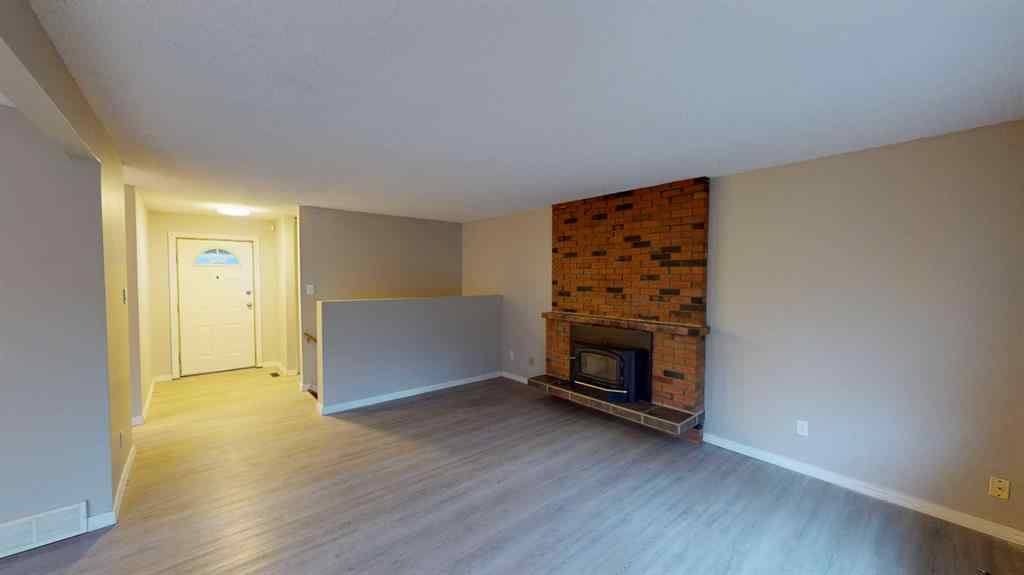 MLS® A2259224 - 9832 81 Avenue  in Patterson Place Grande Prairie, Residential