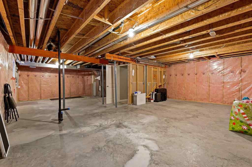 MLS® A2259228 - 114 Everglen Crescent SW in Evergreen Calgary, Residential