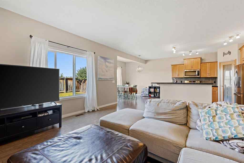 MLS® A2259228 - 114 Everglen Crescent SW in Evergreen Calgary, Residential