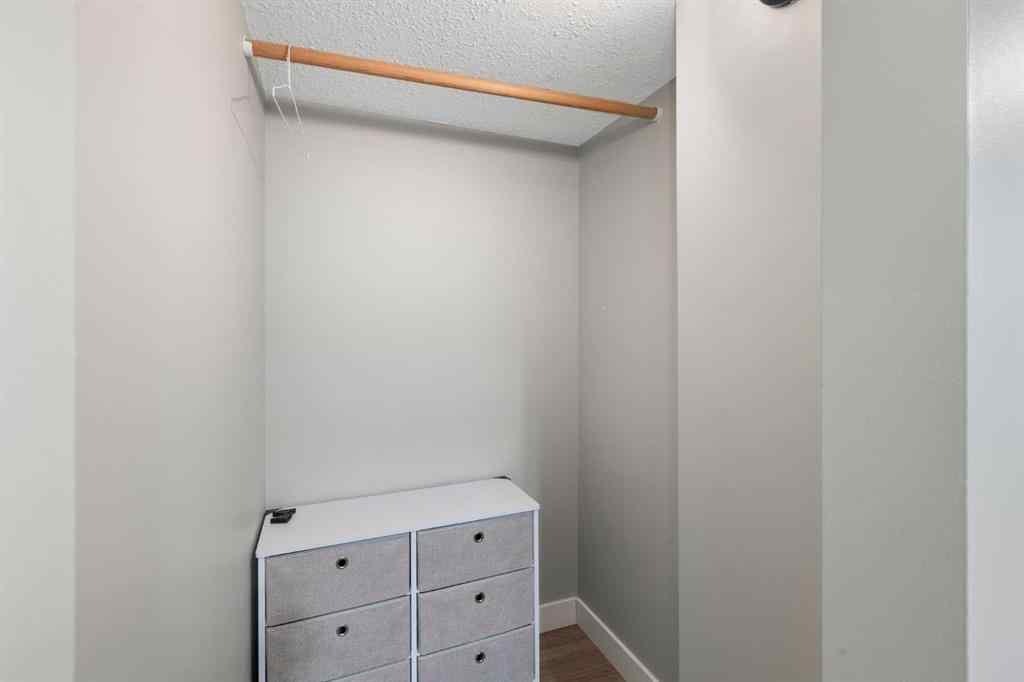 MLS® A2259235 - 173 Gordon Drive SW in Glamorgan Calgary, Residential