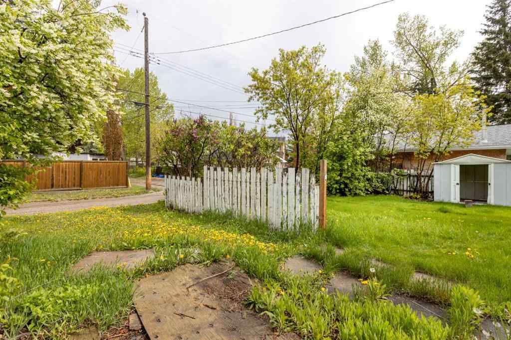 MLS® A2259235 - 173 Gordon Drive SW in Glamorgan Calgary, Residential