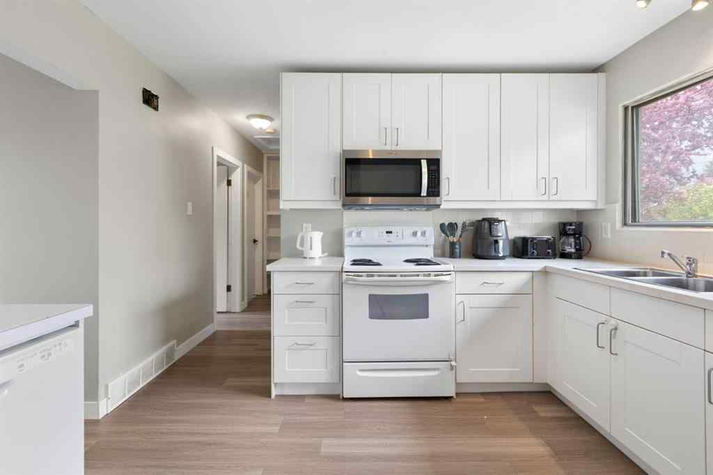 MLS® A2259235 - 173 Gordon Drive SW in Glamorgan Calgary, Residential